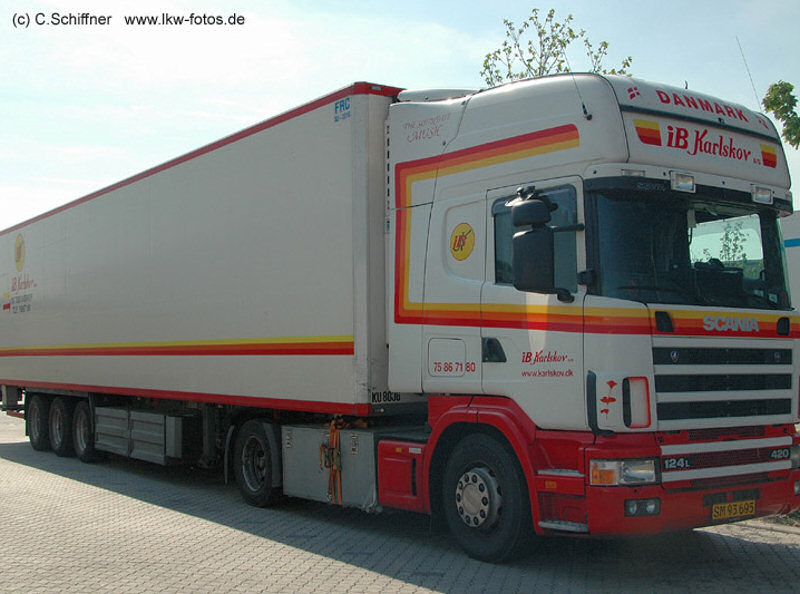 Scania-124-L-420-IB-Karlskov-Schiffner-231207-01.jpg - Carsten Schiffner