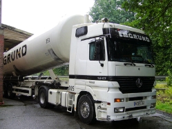 MB-Actros-1843-Imgrund-Voss-010706-01