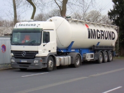 MB-Actros-MP2-1841-Imgrund-Szy-140708-02