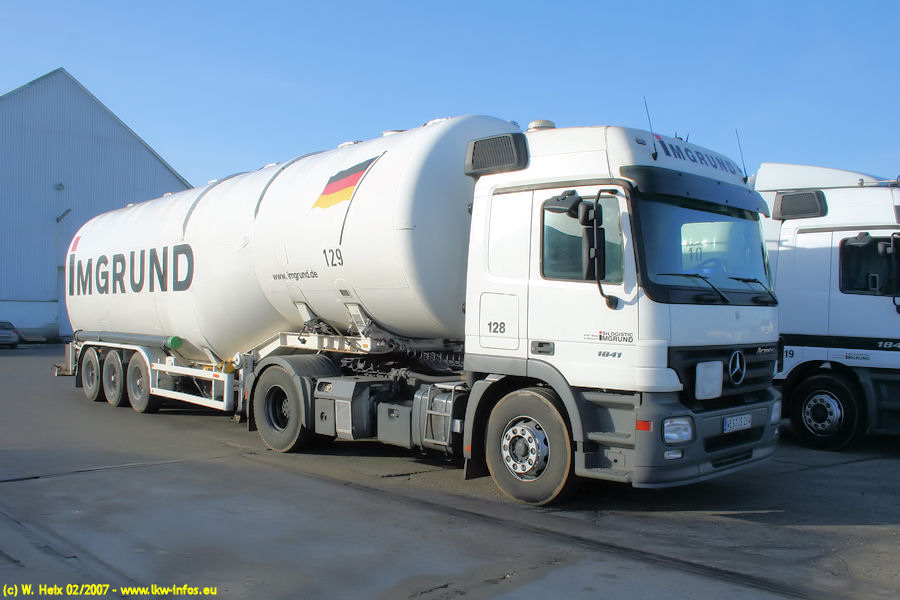 MB-Actros-MP2-1841-Imgrund-030207-01.jpg