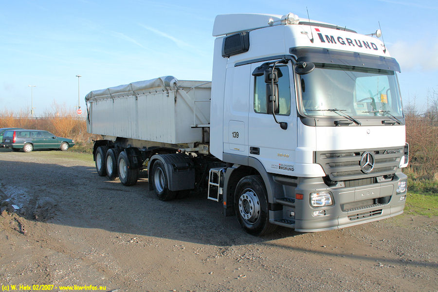 MB-Actros-MP2-1846-Imgrund-030207-01.jpg