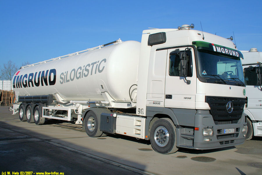 MB-Actros-MP2-1850-Imgrund-030207-01.jpg