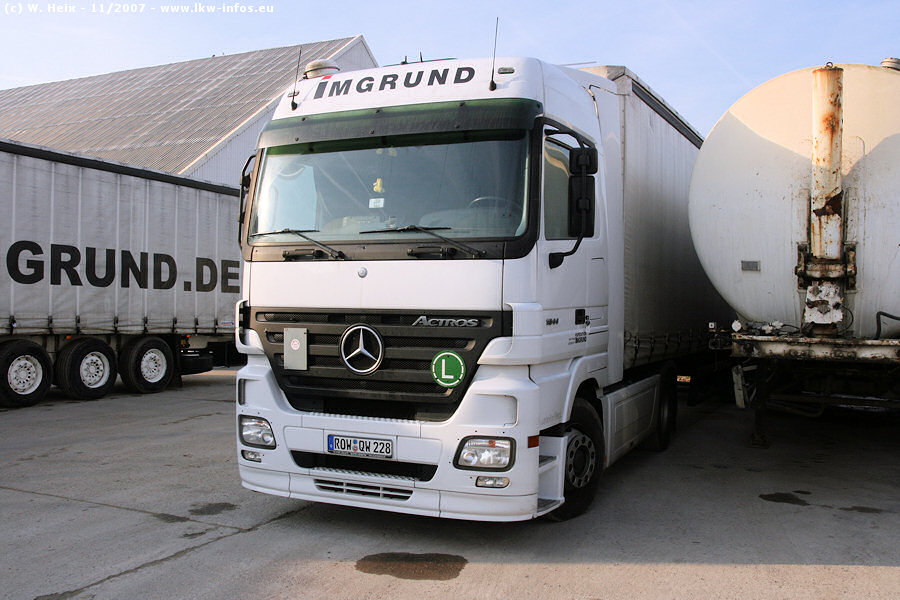 MB-Actros-MP2-1844-QW-228-Imgrund-171107-03.jpg