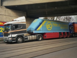 Scania-164-L-Interliner-Uhl-121205-01