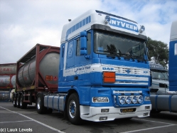 DAF-XF-95430-Intveen-Levels-300907-01