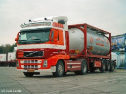 Volvo-FH12-460-Intveen-Levels-210506-01