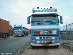 Volvo-FH12-460-Intveen-Levels-210506-12
