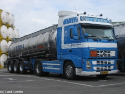 Volvo-FH12-460-Intveen-Levels-300907-02