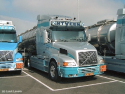 Volvo-NH12-Intveen-Levels-210506-01