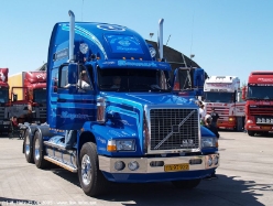 Volvo-NL12-blau-250605-03