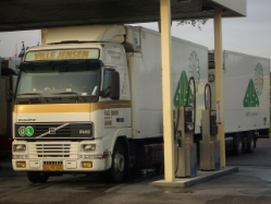 Volvo-FH12-420-Ville-Jensen-Stober-010105-1-DK