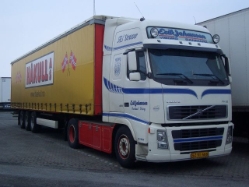 Volvo-FH12-420-Johansen-Stober-220406-01