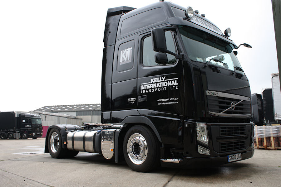 Volvo-FH-III-520-Kelly-Fitjer-040509-02.jpg