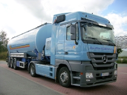 MB-Actros-3-1844-Kobernuss-Mittendorf-091010-05
