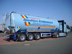 MB-Actros-MP2-1844-Kobernuss-Mittendorf-011110-11