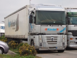 Renault-Magnum-Koerdel-Holz-200505-01