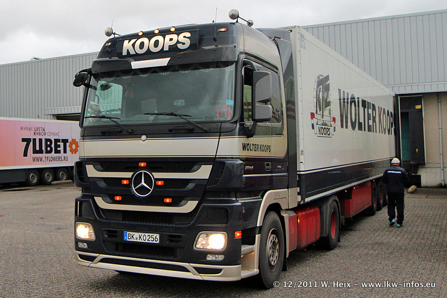 MB-Actros-3-1844-Koops-291211-03.jpg