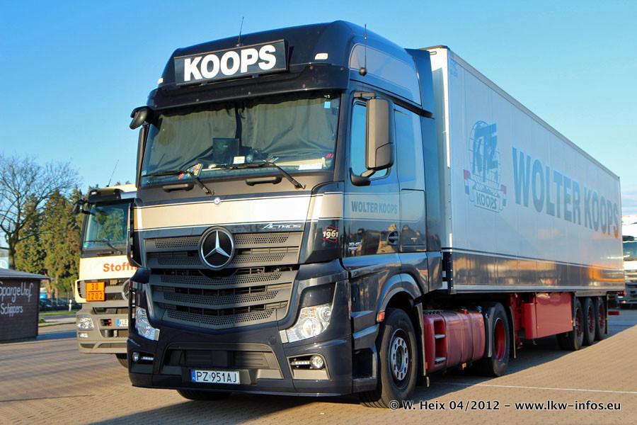 MB-Actros-4-1845-Koops-080412-04.jpg