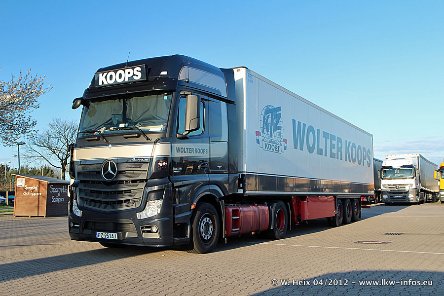 MB-Actros-4-1845-Koops-080412-08.jpg