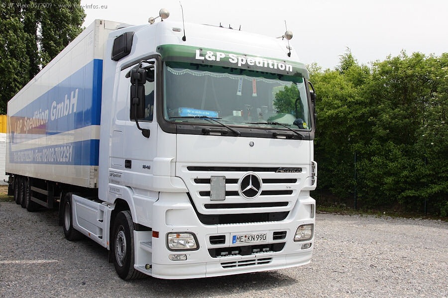 MB-Actros-MP2-1846-L+P-090509-01.jpg