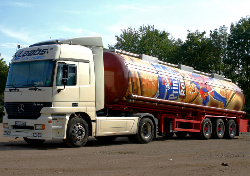 MB-Actros-Laabs-Ackermans-140507-01.jpg - Noud Ackermans