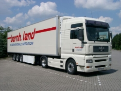 MAN-TGA-18410-XXL-Land-Schimana-060705-02