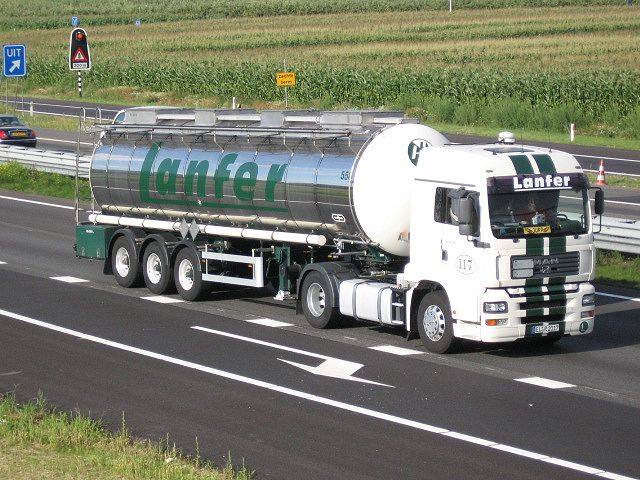 MAN-TGA-LX-Lanfer-Bocken-090905-01.jpg - S. Bocken