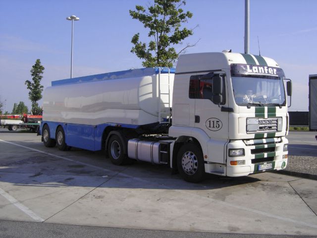 MAN-TGA-LX-Lanfer-Gleisenberg-110705-01.jpg - A. Gleisenberg