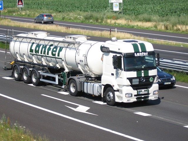 MB-Axor-II-1840-Lanfer-Bocken-290706-01.jpg - S. Bocken