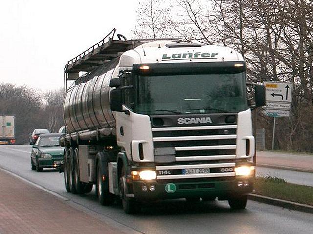 Scania-114-L-380-TASZ-Lanfer-Szy-140304-1.jpg - Trucker Jack