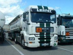 MAN-TGA-LX-Lanfer-Scholz-040405-01