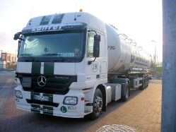 MB-Actros-MP2-1841-Lanfer-Mittendorf-121210-01