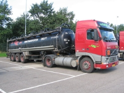 Volvo-FH12-380-vdLee-Bocken-030906-16