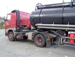 Volvo-FH12-380-vdLee-Schmidt-110406-05