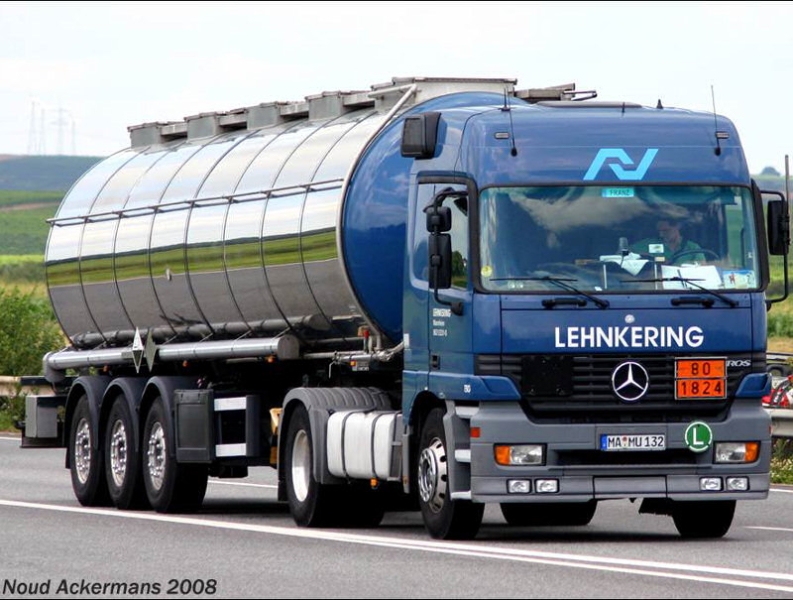 MB-Actros-Lehnkering-Ackermans-280108-03.jpg - Noud Ackermans