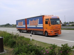 MAN-TGA-XXL-Leuthold-Gleisenberg-110705-01