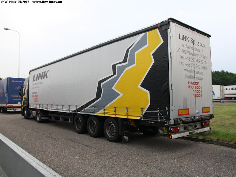 Iveco-Stralis-AS-II-440-S-45-Link-280508-08.jpg