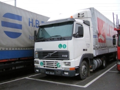 Volvo-FH12-380-Litwinski-Fustinoni-040107-01