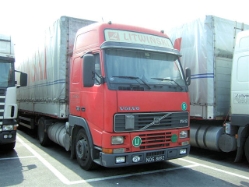 Volvo-FH12-380-Litwinski-Fustinoni-231106-06
