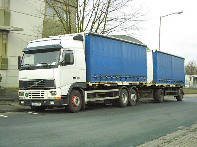 Volvo-FH-12-380-LPS-Rolf-130606.jpg