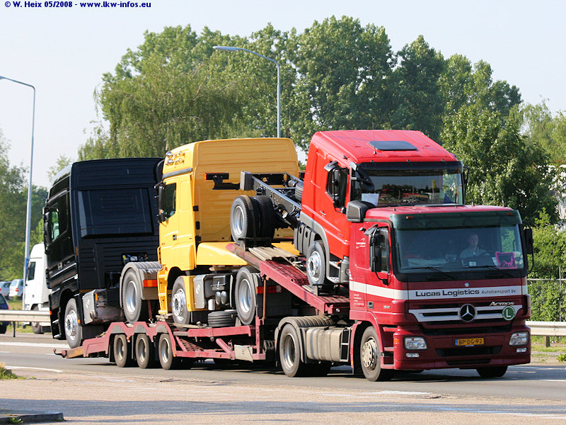 MB-Actros-MP2-1841-Lucas-200508-01.jpg