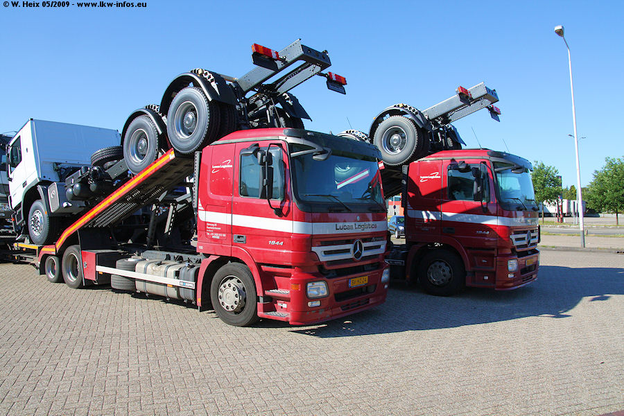MB-Actros-MP2-1844-Lucas-290509-02.jpg