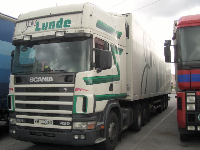 Scania-124-L-420-Lunde-Stober-070105-01.jpg