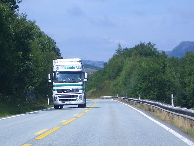 Volvo-FH12-Lunde-Stober-160105-3.jpg - Ingo Stober