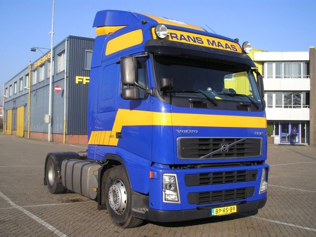 Volvo-FH12-420-Maas-AWolters-170605-01.jpg - A. Wolters/J. Wolters