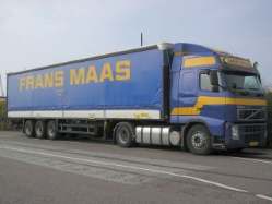 Volvo-FH12-420-Maas-Wihlborg-080505-03