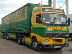 Volvo-FH12-420-Macfarlane-Schiffner-040406-02-GB