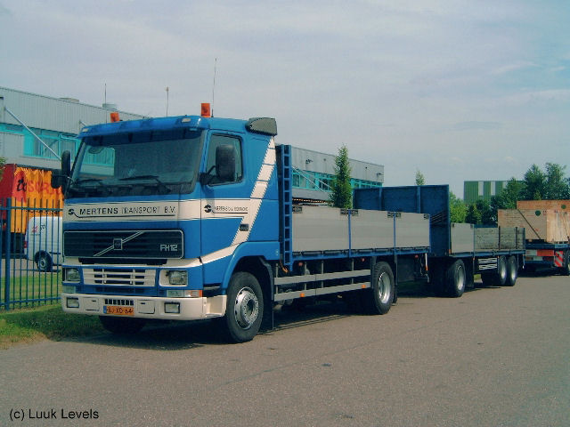 Volvo-FH12-380-Mertens-Levels-280107-11.jpg - Luuk Levels
