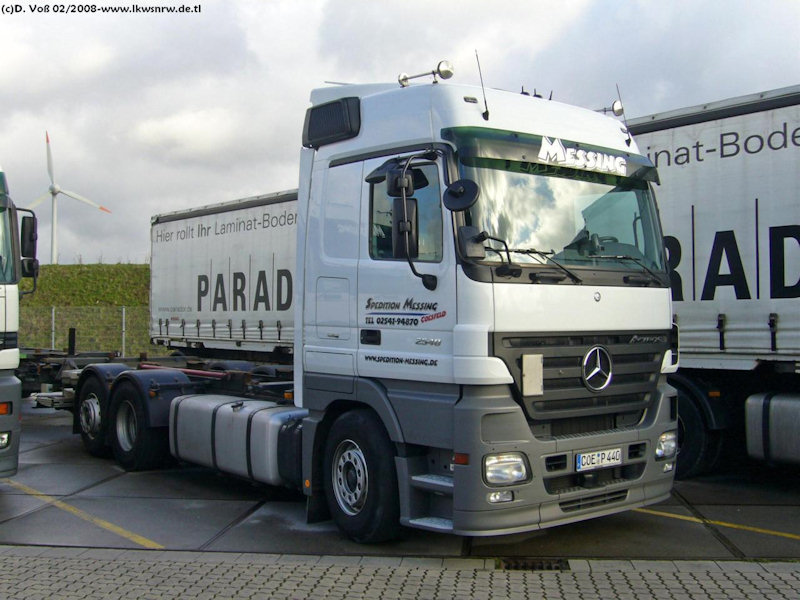 MB-Actros-MP2-2548-Messing-Voss-040208-03.jpg