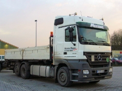 MB-Actros-MP2-2548-Messing-Voss-231107-01